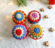 Bombki - Zestaw 4 bombek na choinkę. - miniaturka - grafika 1