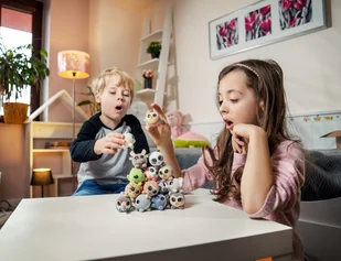 Flockies Figurka Żyrafa Gina FLO0114 - Figurki dla dzieci - miniaturka - grafika 5