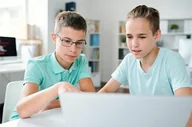 Czasopisma - Tworzenie strony internetowej dla młodzieży - miniaturka - grafika 1