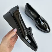 Półbuty damskie - Czarne lakierowane półbuty damskie na koturnie Vinceza 58182 - miniaturka - grafika 1