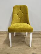 Krzesła - Krzesło tapicerowane pikowane musztardowe Rubin drewniane nóżki - miniaturka - grafika 1