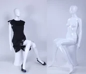 Manekiny wystawowe - FA-6W Manekin Egghead piękna siedząca kobieta abstrakcyjna biały błyszczący lakierowany - miniaturka - grafika 1