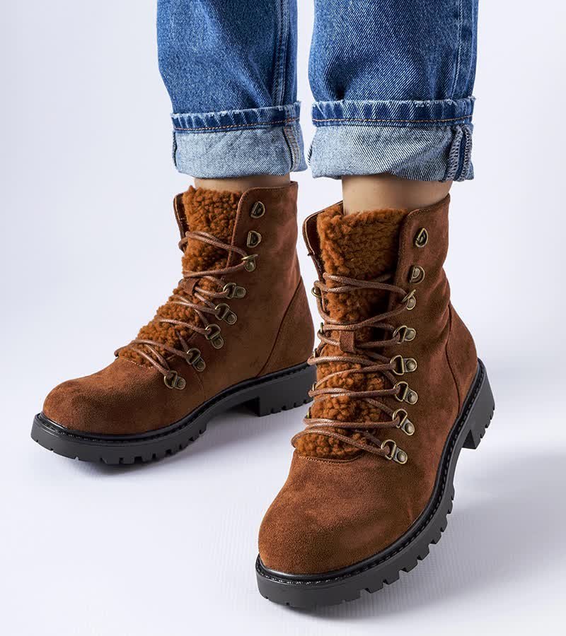 Brązowe botki z eko-zamszu Hayed-36