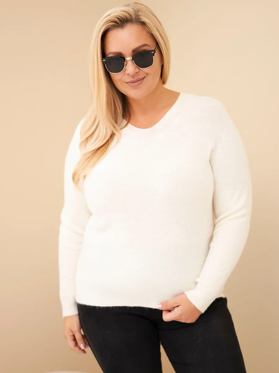 Sweter damski Plus Size z baby alpaki z długim rękawem ecru