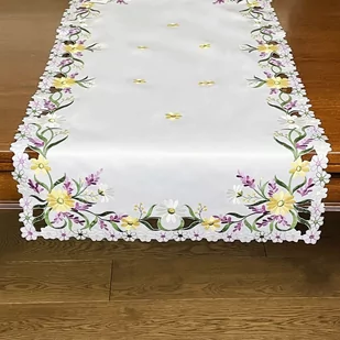 Bieżnik z haftem, 60x120, biały w kwiaty, OH-245-A - Obrusy i serwetki - miniaturka - grafika 1
