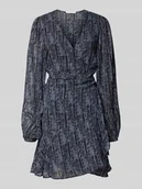 Sukienki - Sukienka kopertowa o dopasowanym kroju z detalami z efektownej przędzy model ‘MAISA’ - miniaturka - grafika 1