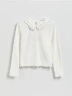 Bluzki dla dziewczynek - Reserved - Koszulka z aplikacją - złamana biel - miniaturka - grafika 1