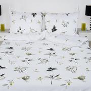 Pościel - Pościel satynowa 160x200 Sofia 10 Liście ptaszki biała oliwkowa Andropol - miniaturka - grafika 1