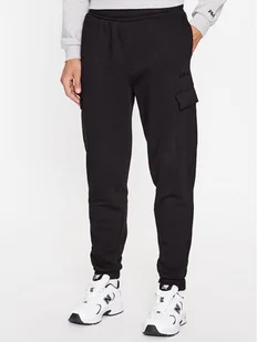 Fila Spodnie dresowe FAM0548 Czarny Regular Fit - Spodnie sportowe męskie - miniaturka - grafika 1
