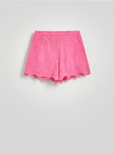 Reserved - Bawełniane szorty z haftem - fuksja - Spodenki damskie - miniaturka - grafika 1