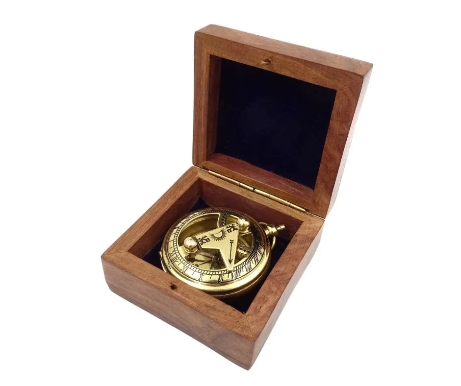 Kieszonkowy Kompas z zegarem słonecznym w pudełku