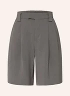 Spodnie sportowe damskie - Only Szorty grau - ONLY - miniaturka - grafika 1