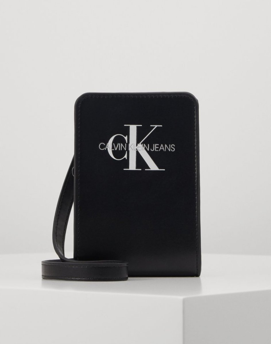 Torba na ramię CALVIN KLEIN saszetka