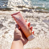 Kremy dla dzieci - Alphanova Daily Sun, Glow, mleczko do opalania SPF30, 150 ml - miniaturka - grafika 1