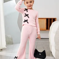 Spodnie i spodenki dla dziewczynek - TEMU Wiosenno-jesienny zestaw dla dziewczynek: bluzka z okrągłym dekoltem i kokardką oraz spodnie rozpinane w paski, dwuczęściowy strój idealny na - miniaturka - grafika 1