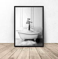 Obrazy i zdjęcia na płótnie - Plakat do łazienki Żyrafka w wannie - miniaturka - grafika 1