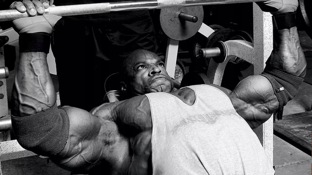 PODKŁADKA POD MYSZ Nadruk 22x18cm Ronnie Coleman kulturysta Tekst Prezent