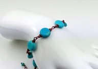 Bransoletki - Bransoletka z drutu miedzianego z howlitem, obwód 18 – 21 cm, waga 13 gram, znak Bliźniąt, Panny, Strzelca i Raka - miniaturka - grafika 1