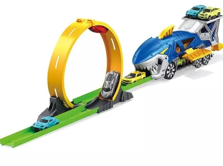 Tor dla wyścigówek Atak rekina