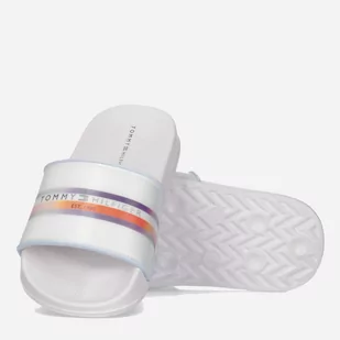 Klapki dziecięce Tommy Hilfiger Reflective Pool Slide T3B0-32931-1172100- 40 White (8052578193921_PL) - Buty dla chłopców - miniaturka - grafika 1