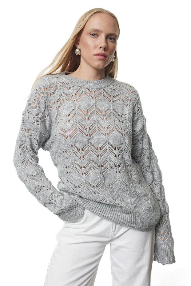 TRENDYOL SWETER DAMSKI SZARY AŻUROWY Z DŁUGIM RĘKAWEM S 5EA*
