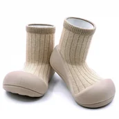 Skarpetki dla dzieci - Lekkie I Elastyczne Buciki Attipas® Pallet White Chocolate 10,8 Cm / 19 Antypoślizgowe - miniaturka - grafika 1