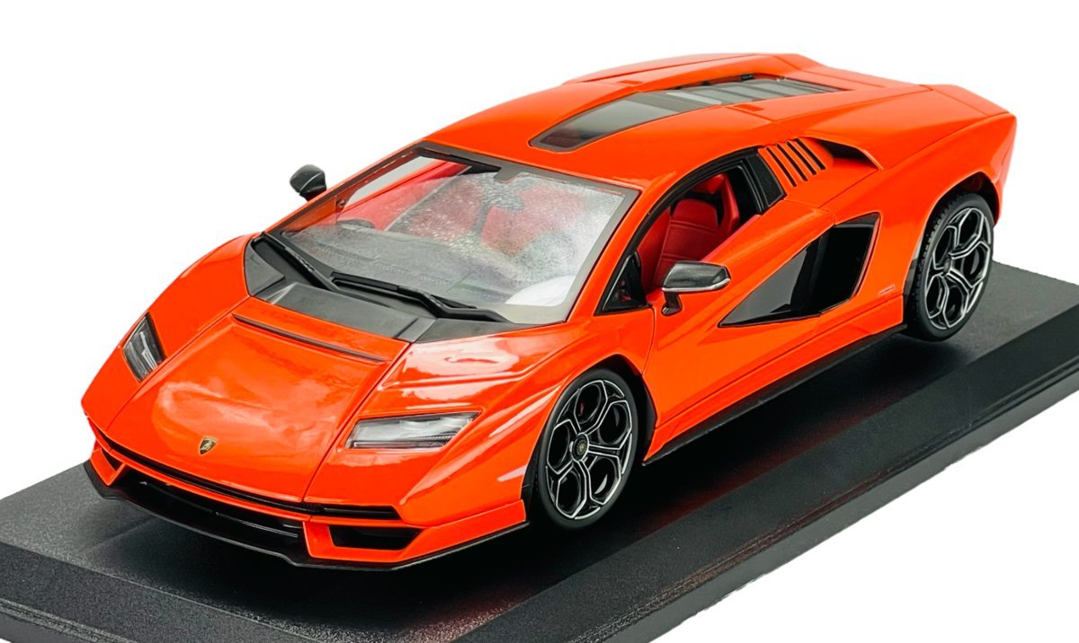 MAISTO LAMBORGHINI COUNTACH LPI 800-4 POMARAŃCZOWY 1:18 31459