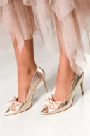 Czółenka - Złote czółenka skórzane damskie szpilki z satynową beżową kokardą PRODUKT POLSKI Casu 7006-296 - miniaturka - grafika 1