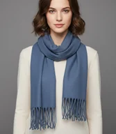 Apaszki i szaliki damskie - Elegancki szalik z frędzlami jednokolorowy - miniaturka - grafika 1