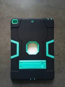 Etui do tabletów - Etui Case do iPad 10,2 Pancerne Czarne z Miętowym - miniaturka - grafika 1