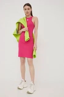 Sukienki - Adidas Originals Originals sukienka Adicolor kolor różowy mini dopasowana - grafika 1