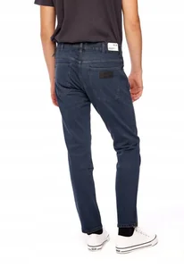 WRANGLER LARSTON BLACK OCEAN W18SP3220 32/32 - Spodnie męskie - miniaturka - grafika 1