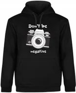 Bluzy męskie - BLUZA MĘSKA Z KAPTUREM DLA FOTOGRAFA PREZENT ŚMIESZNA CZARNA R-XL A199 - miniaturka - grafika 1