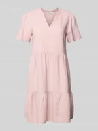 Sukienki - Sukienka casualowa o kroju comfort fit z mieszanki wiskozy i lnu model ‘TIRI-CARO’ - miniaturka - grafika 1