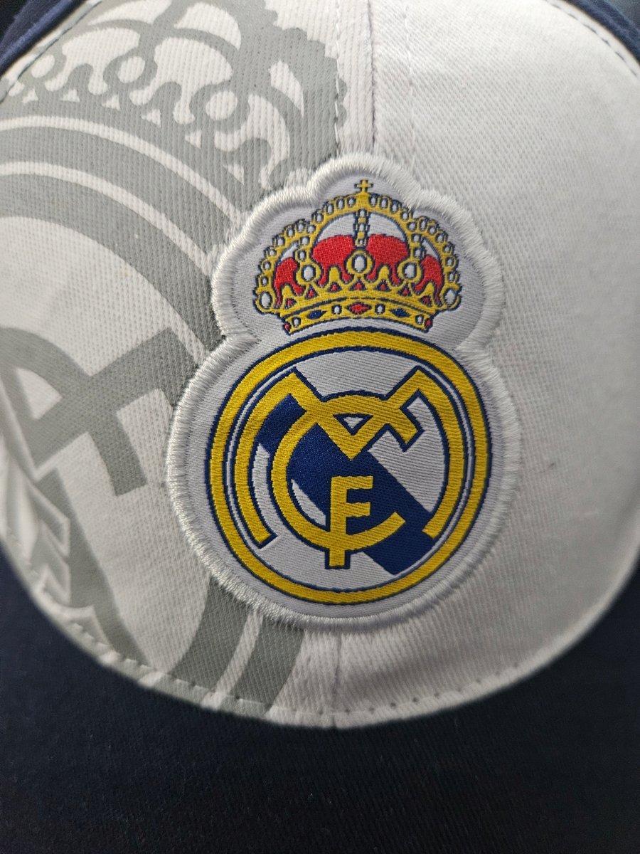 Czapka z daszkiem Real Madrid RMCF – Oficjalny Produkt Klubowy