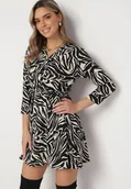 Sukienki - Czarno-Biała Sukienka Mini ze Zwierzęcym Printem i Wiązanym Paskiem w Talii Crossie - miniaturka - grafika 1