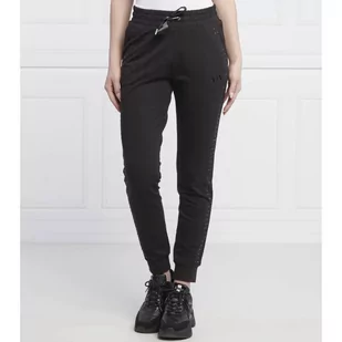 Armani Exchange Spodnie dresowe | Regular Fit - Dresy damskie - miniaturka - grafika 1