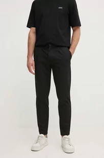Calvin Klein spodnie męskie kolor czarny dopasowane K10K113648 - Spodnie męskie - miniaturka - grafika 1