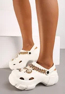 Klapki i japonki damskie - Białe Piankowe Klapki na Grubej Podeszwie z Aplikacjami i Łańcuchem Mastisti - miniaturka - grafika 1