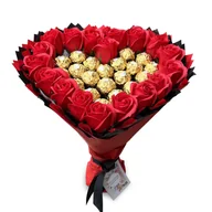 Zestawy upominkowe - Słodki bukiet w kształcie serca CZERWONY I CZARNY z cukierkami Ferrero Rocher i 18 szt mydlanych róż. Prezent na 18 20 urodziny - miniaturka - grafika 1