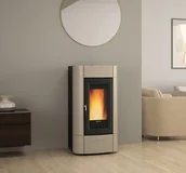 Piece wolnostojące - La Nordica piec na pellet  ISIDORA IDRO H16 - miniaturka - grafika 1