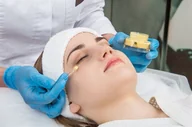 Czasopisma - Zabieg anti-aging w Klinice Anna Pikura - miniaturka - grafika 1