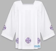 Szaty liturgiczne - Komża kapłańska haftowana - wzór: Krzyż (fioletowy) - miniaturka - grafika 1
