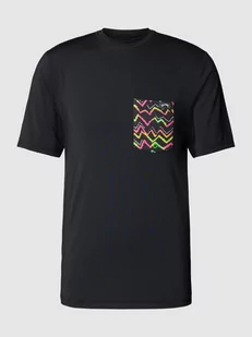 T-shirt o luźnym kroju z kieszenią na piersi model ‘TEAM POCKET’ - Koszulki męskie - miniaturka - grafika 1