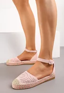 Espadryle damskie - Różowe Espadryle na Płaskiej Podeszwie z Ażurowym Zdobieniem Zapinane Wokół Kostki Vizimaia - miniaturka - grafika 1