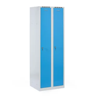 Metalowa szafka ubraniowa na cokole, 2-drzwiowa, 1800 x 600 x 500 mm, zamek cylindryczny, drzwi niebieske - Szafki biurowe - miniaturka - grafika 1