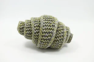 Dziergany na drutach szalik Esse - Apaszki i szaliki damskie - miniaturka - grafika 1