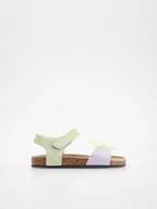 Buty dla dziewczynek - Reserved - Sandały Mickey Mouse - fioletowy - miniaturka - grafika 1