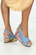 Półbuty damskie - Błękitne sandały skórzane damskie na kolorowym koturnie z ozdobą PRODUKT POLSKI Casu 2336 - miniaturka - grafika 1