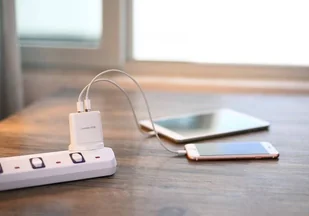 Ugreen ładowarka sieciowa 2x USB 3,4 A biały (CD104 20384) - Ładowarki do telefonów - miniaturka - grafika 14